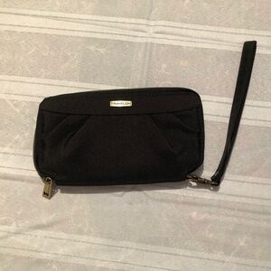 TRAVELON WRISTLET CLUTCH TRAVEL PURSE/WALLET